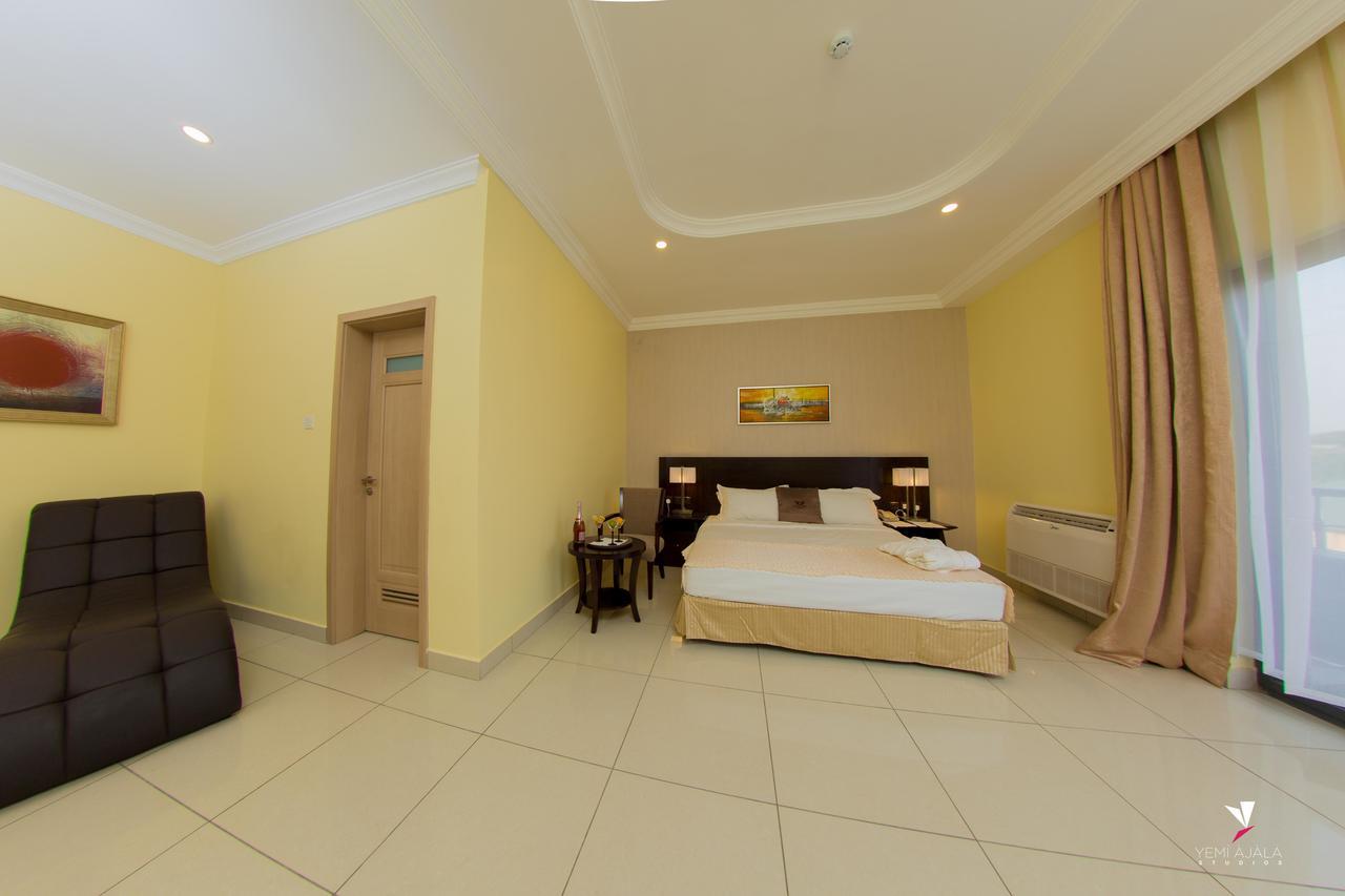 Noktel Resort Hotel Ιλορίν Εξωτερικό φωτογραφία